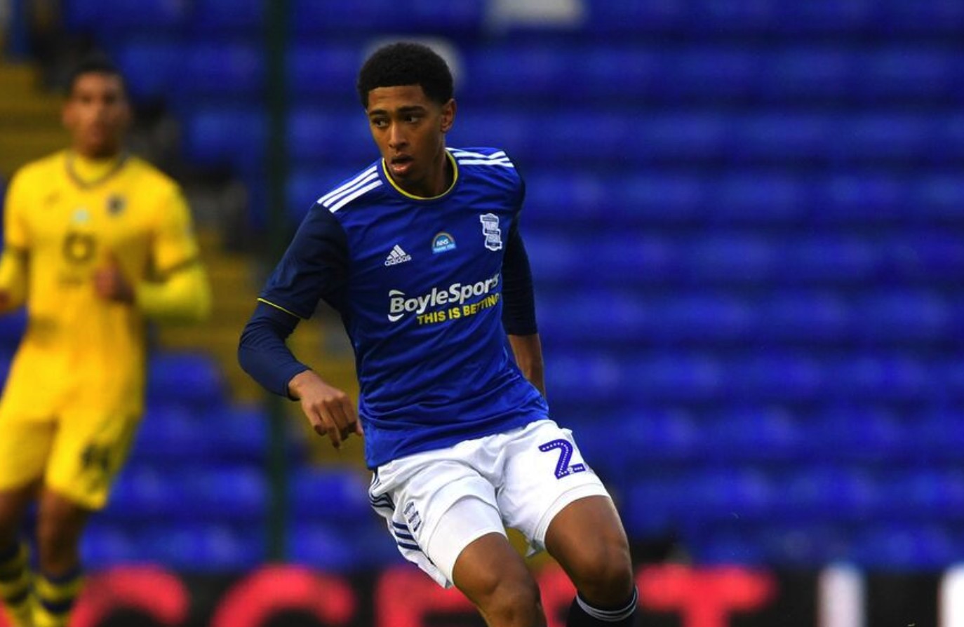 EF输了但仍然赢了！Baicai撕裂了 XANTARES 并且 TyLoo 翻盘赢得了加时赛，拿下了第一张图