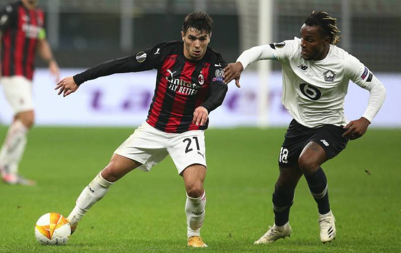 HLE官方公告：教练组和队员四人确诊新冠